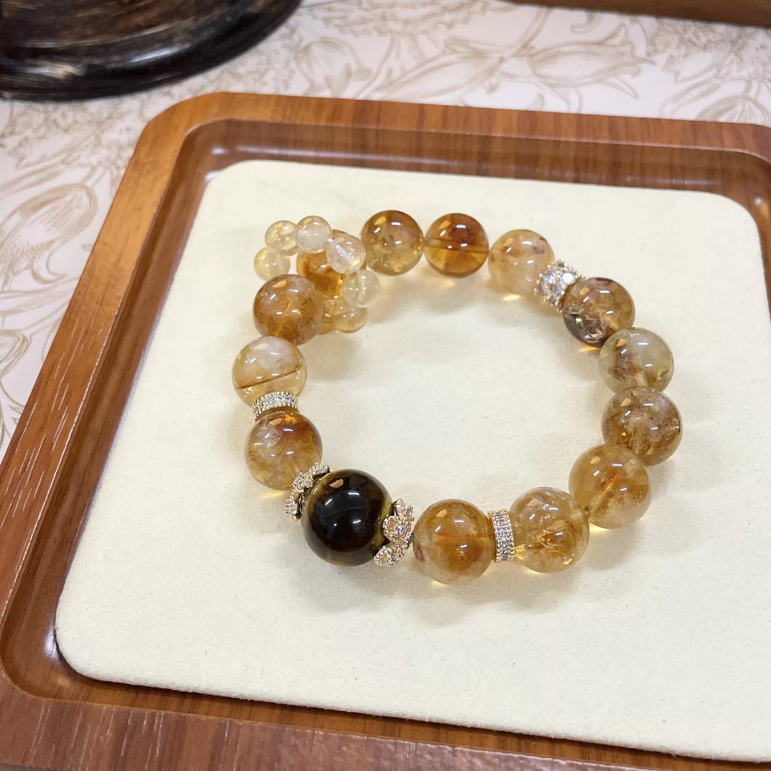 Golden Fortune Flow – Citrine & Tiger’s Eye Wealth Bracelet